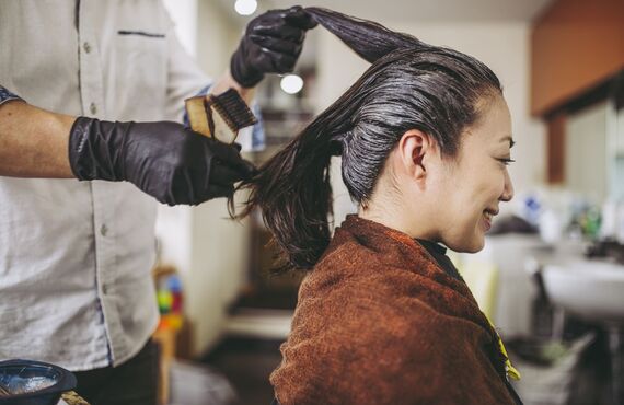 頭皮を傷めないヘアカラーを実現しております | 金沢市でオーガニックにこだわった美容院・siica